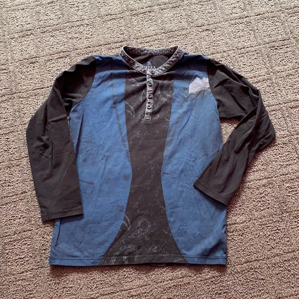 HP 🎉 Sierra Julian tshirt